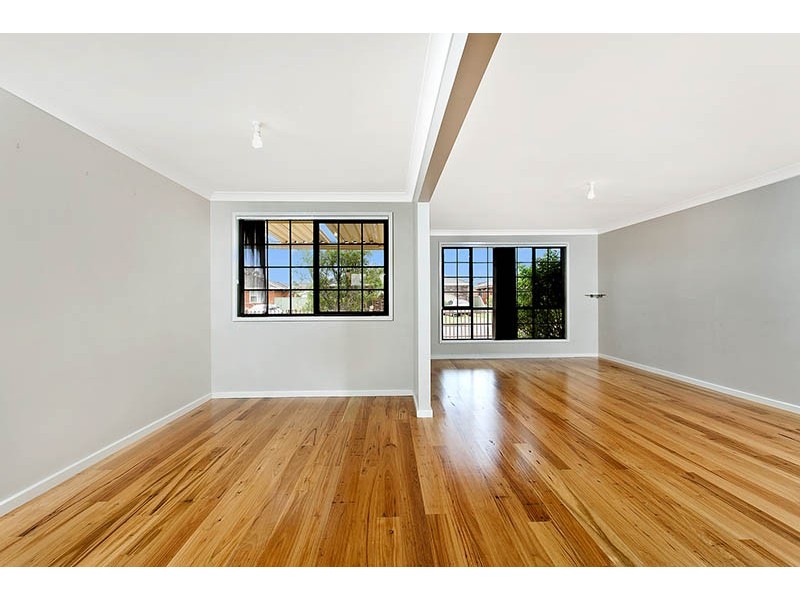 5 Murrie St, Windang NSW 2528