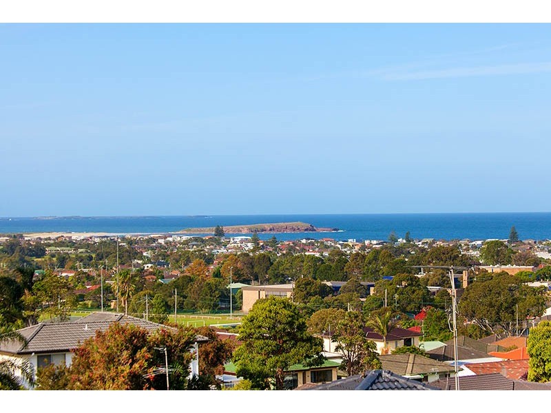 153 Captain Cook Drive, Barrack Heights NSW 2528