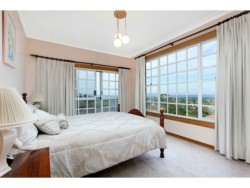 153 Captain Cook Drive, Barrack Heights NSW 2528