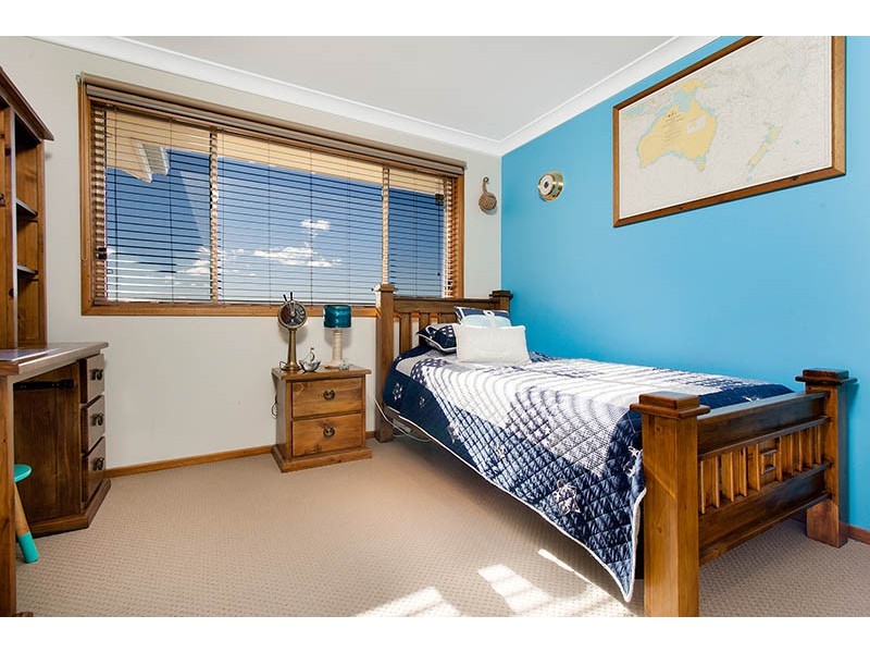 24 Merimbula Close, Flinders NSW 2529