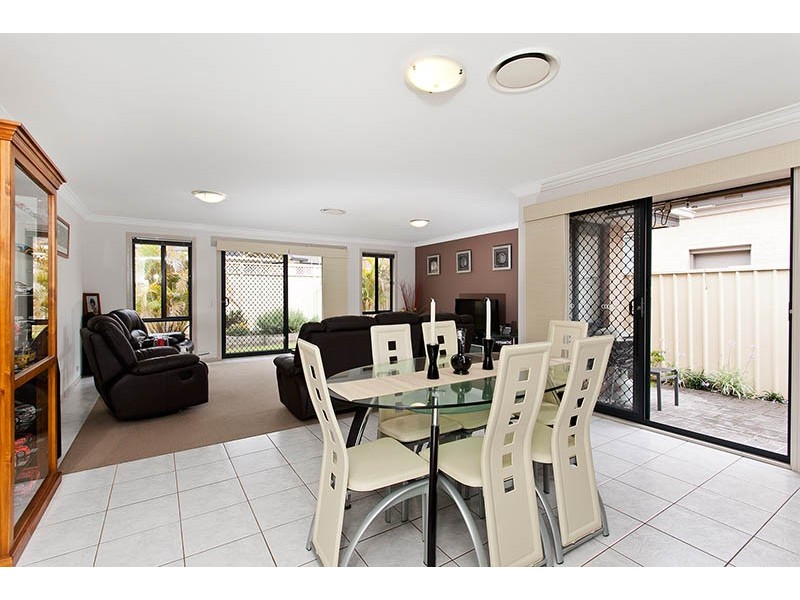 27 Hennesy Street, Flinders NSW 2529