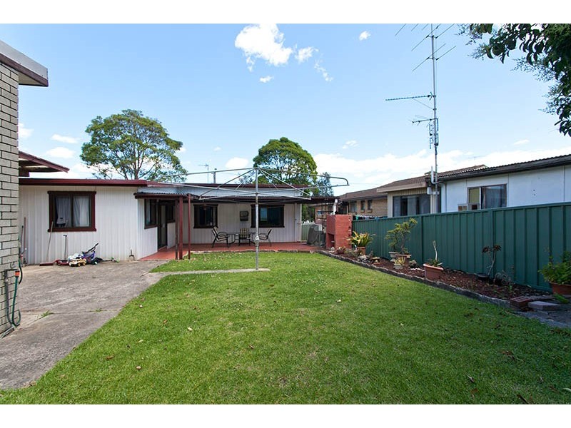 295 Reddall Parade, Mount Warrigal NSW 2528