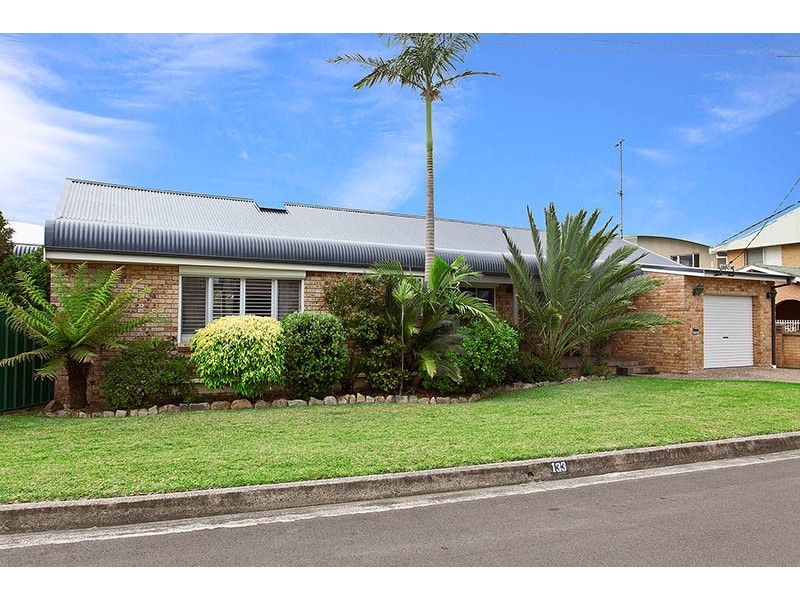 133 Osborne Parade, Warilla NSW 2528