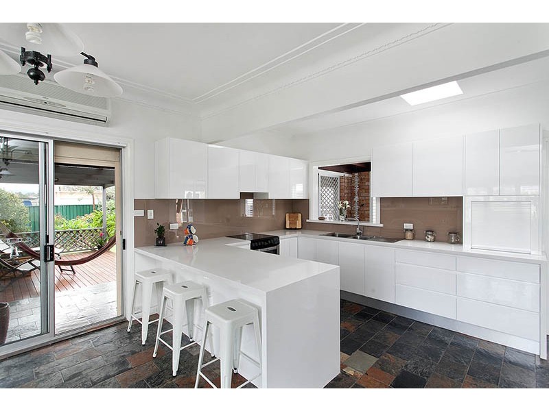 133 Osborne Parade, Warilla NSW 2528