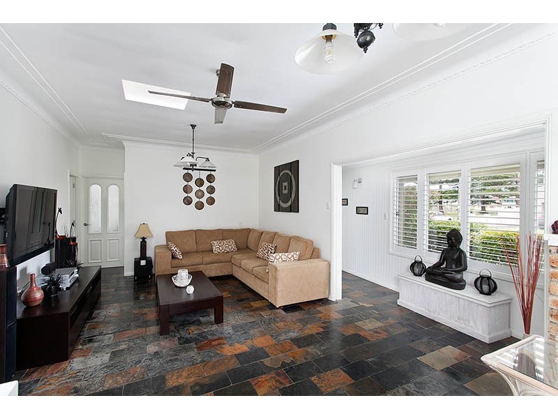 133 Osborne Parade, Warilla NSW 2528