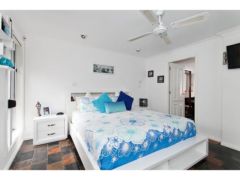 133 Osborne Parade, Warilla NSW 2528