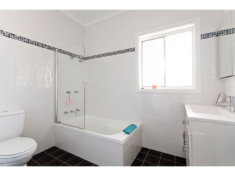 133 Osborne Parade, Warilla NSW 2528