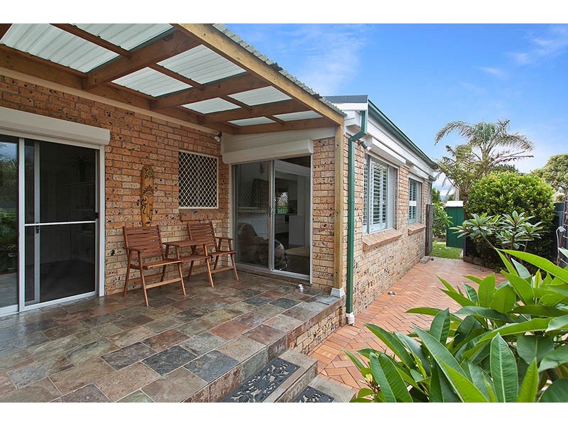 133 Osborne Parade, Warilla NSW 2528