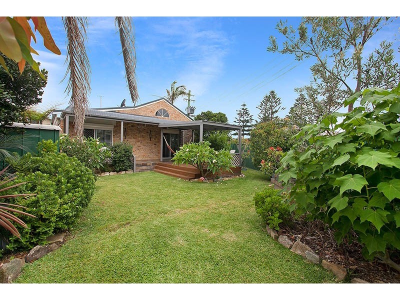 133 Osborne Parade, Warilla NSW 2528