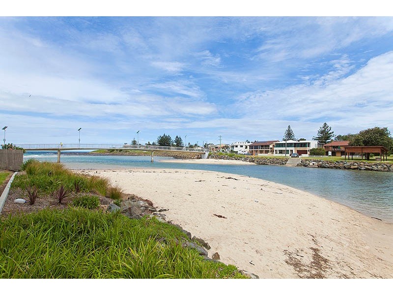 133 Osborne Parade, Warilla NSW 2528