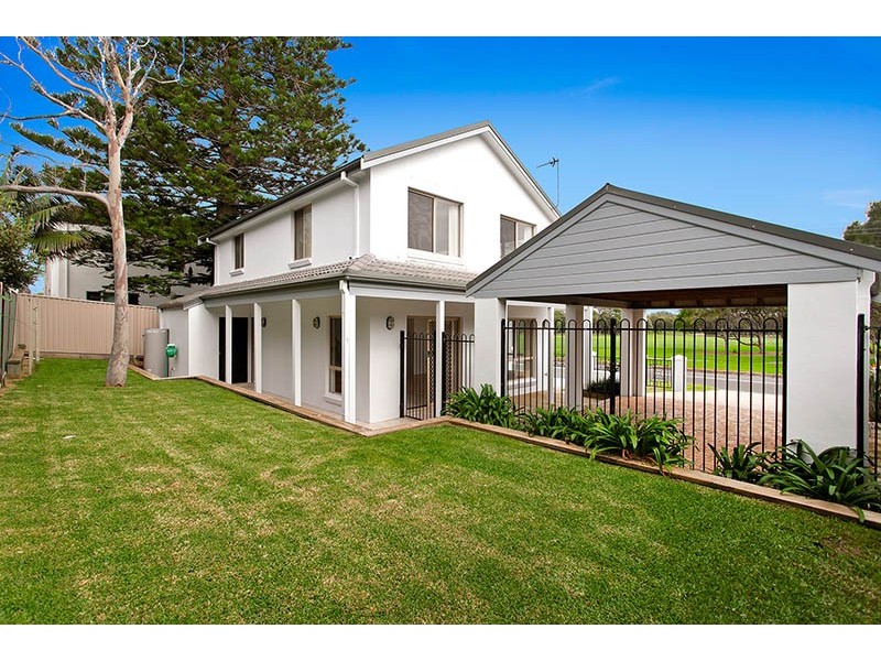 14 Beach Road, Shellharbour NSW 2529