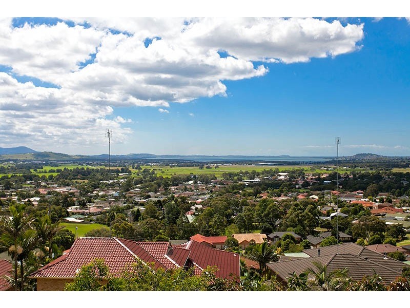 55 Scenic Crescent, Albion Park NSW 2527