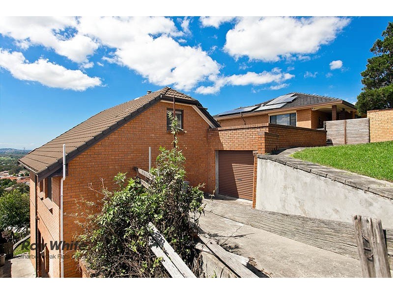 55 Scenic Crescent, Albion Park NSW 2527