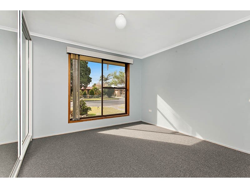 6 Jarrah Way, Albion Park Rail NSW 2527