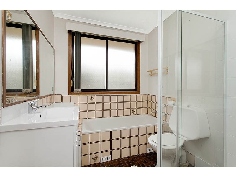 6 Jarrah Way, Albion Park Rail NSW 2527