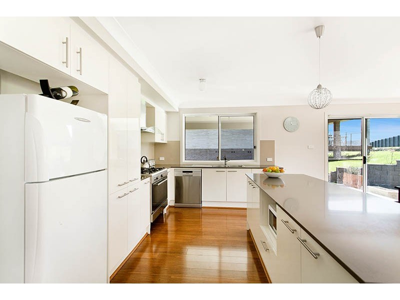 18 Muirfield Avenue, Shell Cove NSW 2529