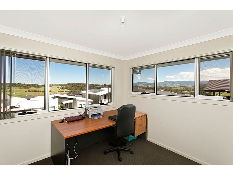 18 Muirfield Avenue, Shell Cove NSW 2529