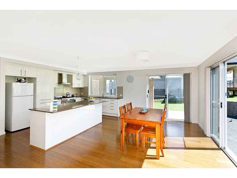 18 Muirfield Avenue, Shell Cove NSW 2529