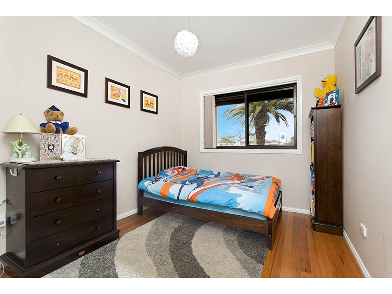 7 View Street, Lake Illawarra NSW 2528