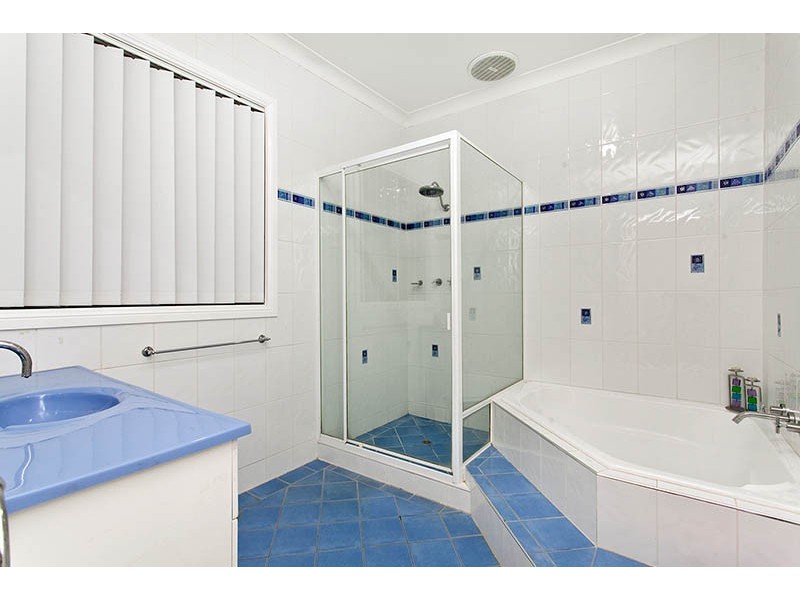 7 View Street, Lake Illawarra NSW 2528