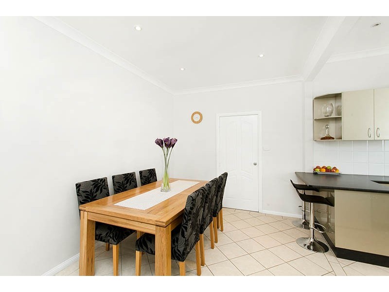 7 View Street, Lake Illawarra NSW 2528