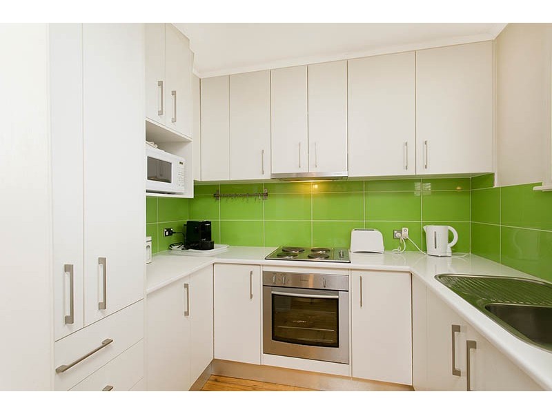 11 Irvine Street, Barrack Heights NSW 2528