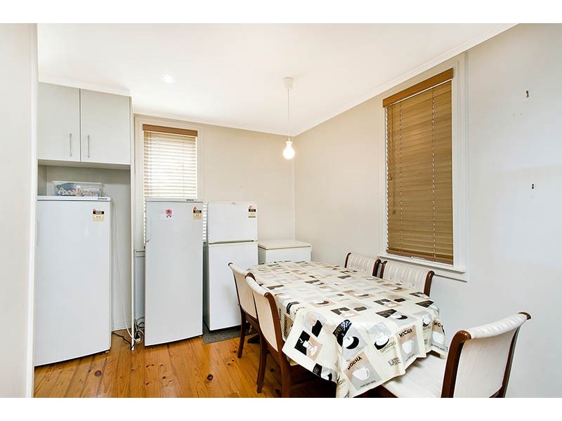 11 Irvine Street, Barrack Heights NSW 2528