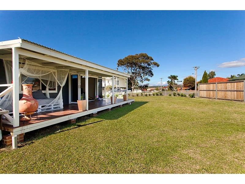 49 Helen Street, Warilla NSW 2528