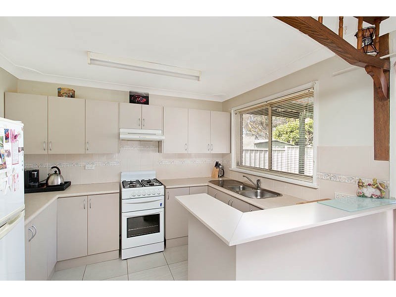 59 Oak Street, Albion Park Rail NSW 2527