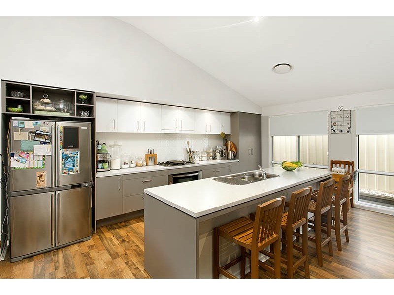 2 Bedarra Court, Shell Cove NSW 2529
