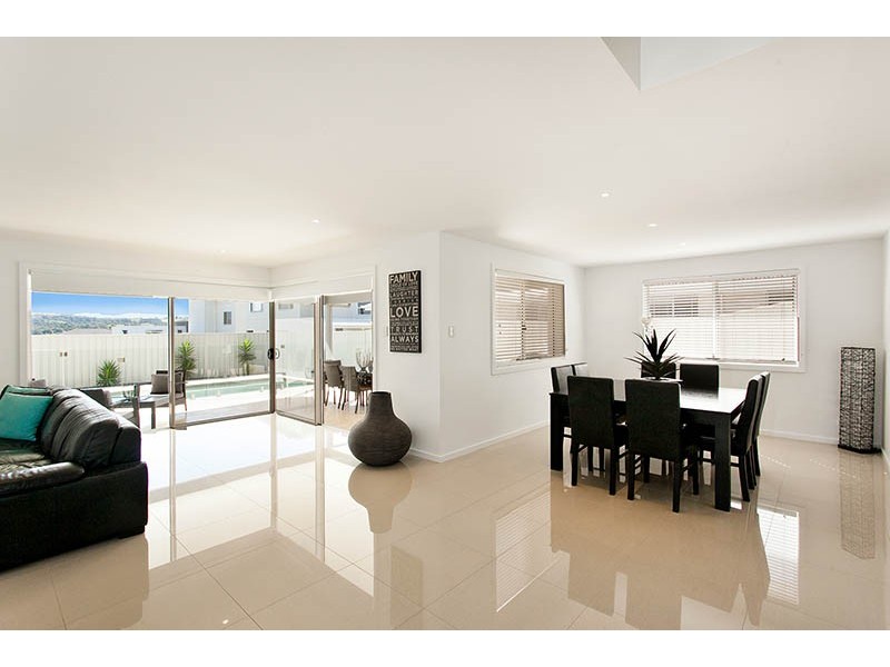18 Killalea Drive, Shell Cove NSW 2529