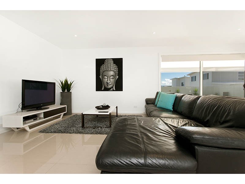 18 Killalea Drive, Shell Cove NSW 2529