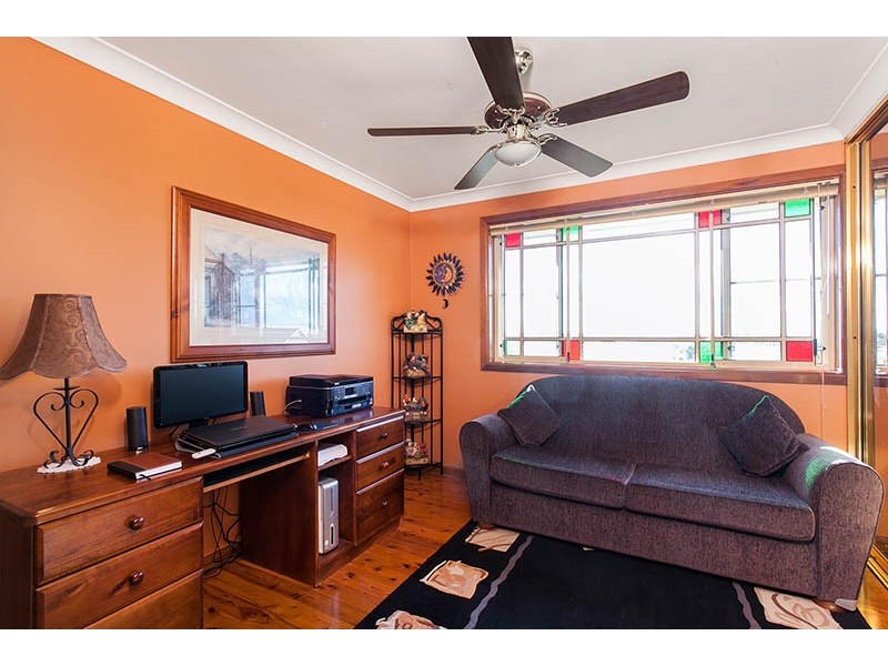 3 Porter Avenue, Mount Warrigal NSW 2528