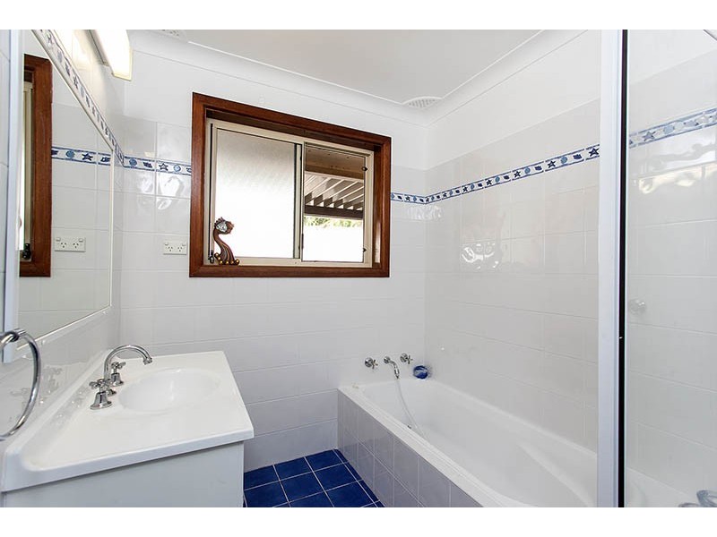 3 Porter Avenue, Mount Warrigal NSW 2528