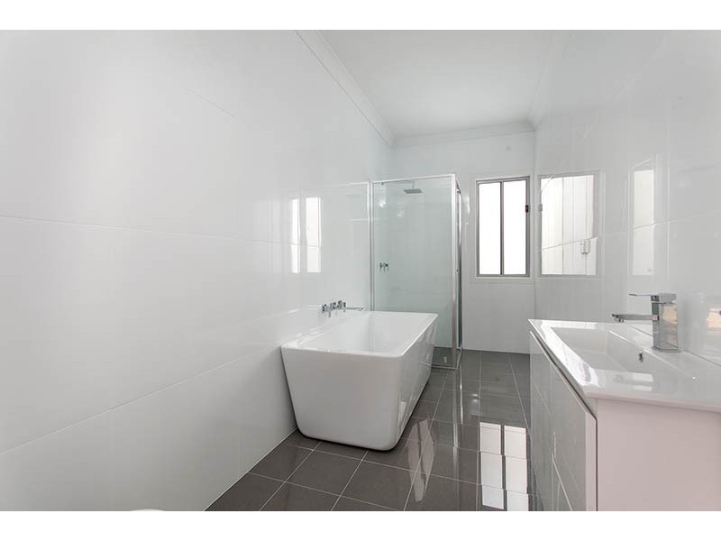 81 Elizabeth Circuit, Flinders NSW 2529