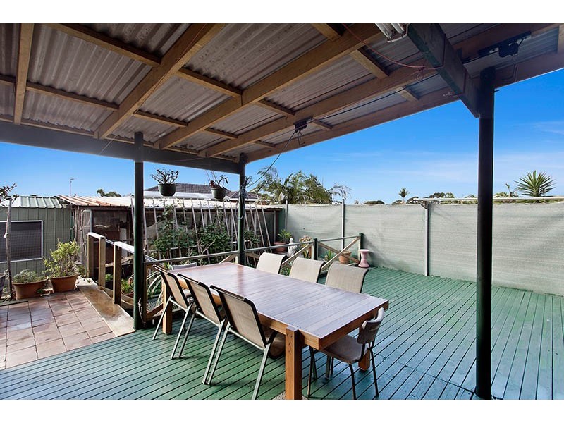 17 Grose Avenue, Barrack Heights NSW 2528