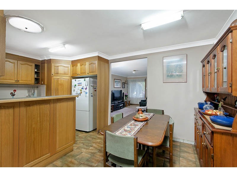 17 Grose Avenue, Barrack Heights NSW 2528