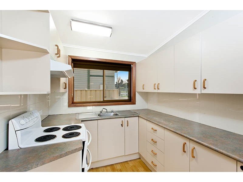 15 Walters Street, Warilla NSW 2528