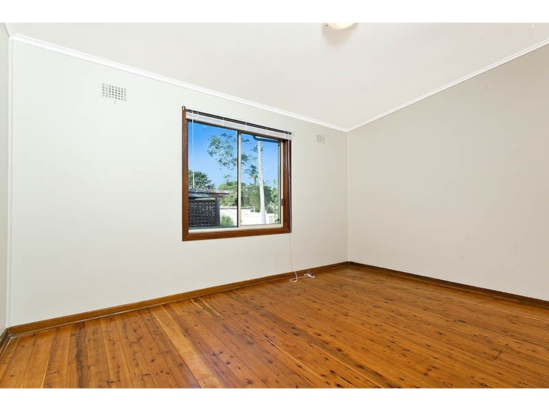 15 Walters Street, Warilla NSW 2528