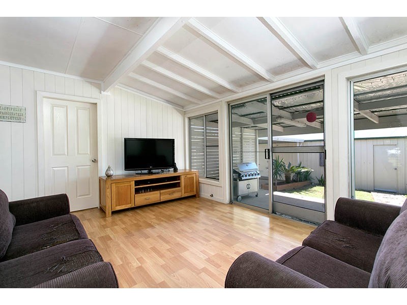 9 Konrads Road, Mount Warrigal NSW 2528