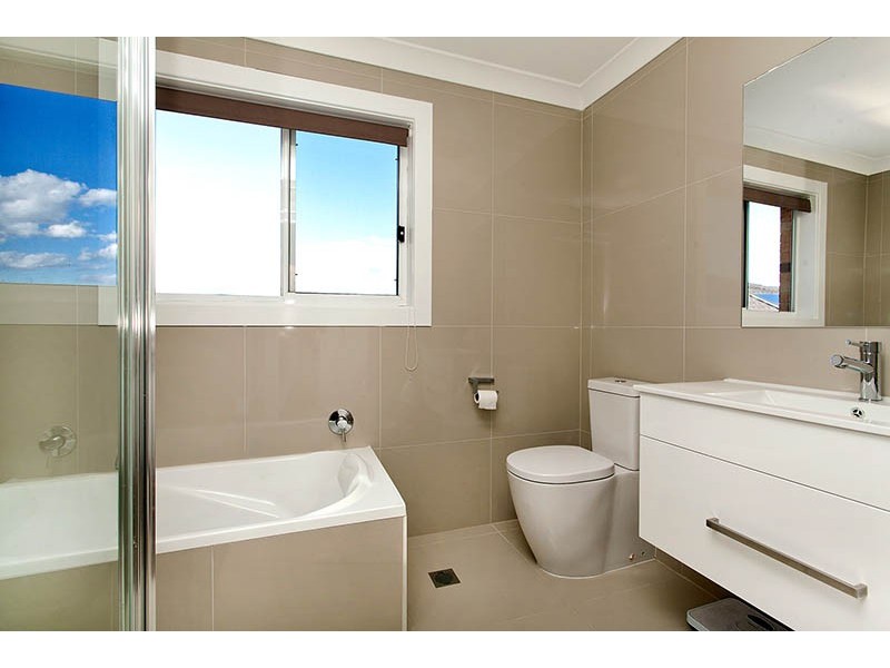 1/7 Burrill Place, Flinders NSW 2529