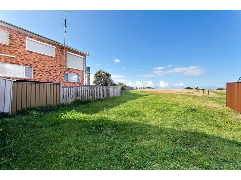 33 Junction Road, Barrack Point NSW 2528