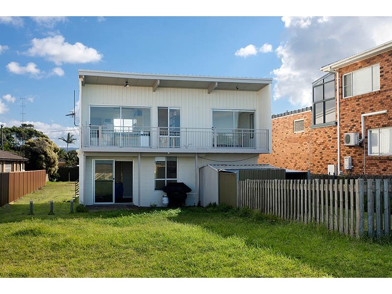 33 Junction Road, Barrack Point NSW 2528