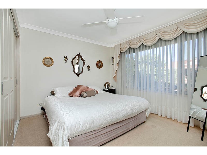 53 Helsal Circuit, Shell Cove NSW 2529