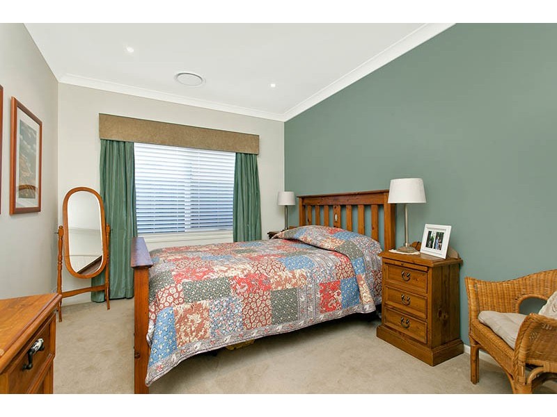 13 Riverside Crescent, Haywards Bay NSW 2530