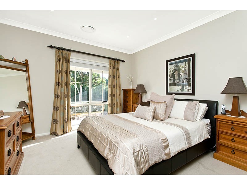 13 Riverside Crescent, Haywards Bay NSW 2530