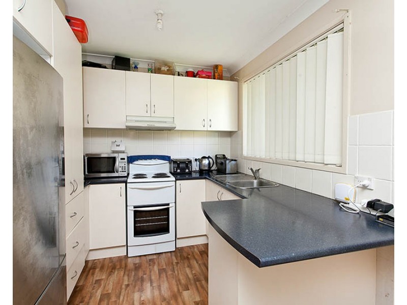 215 Reddall Parade, Mount Warrigal NSW 2528