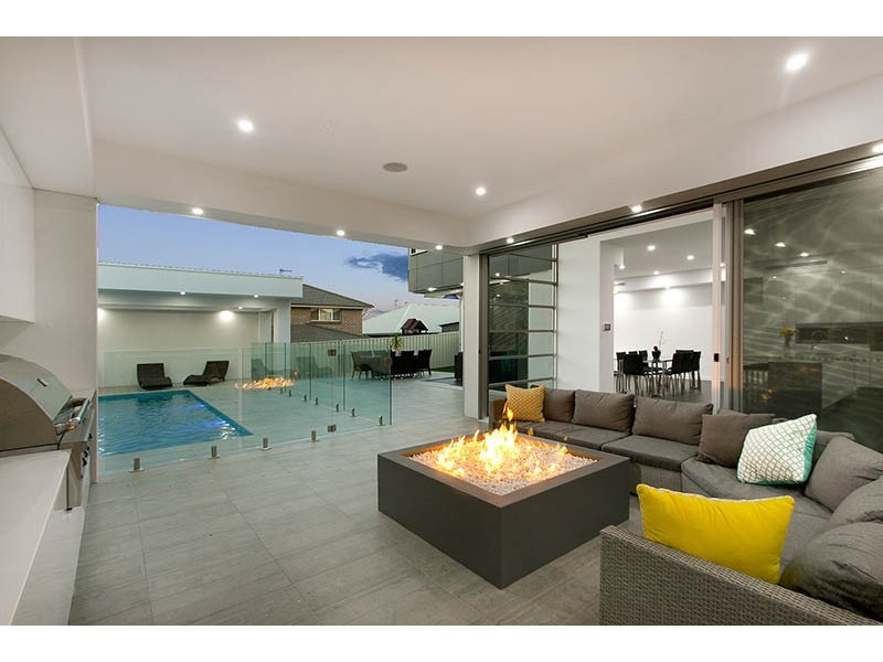 23 Coolum Parkway, Shell Cove NSW 2529