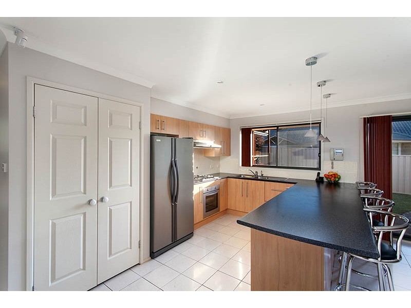 16 Bruny Place, Shell Cove NSW 2529