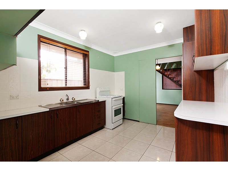 14 Windle Street, Lake Illawarra NSW 2528